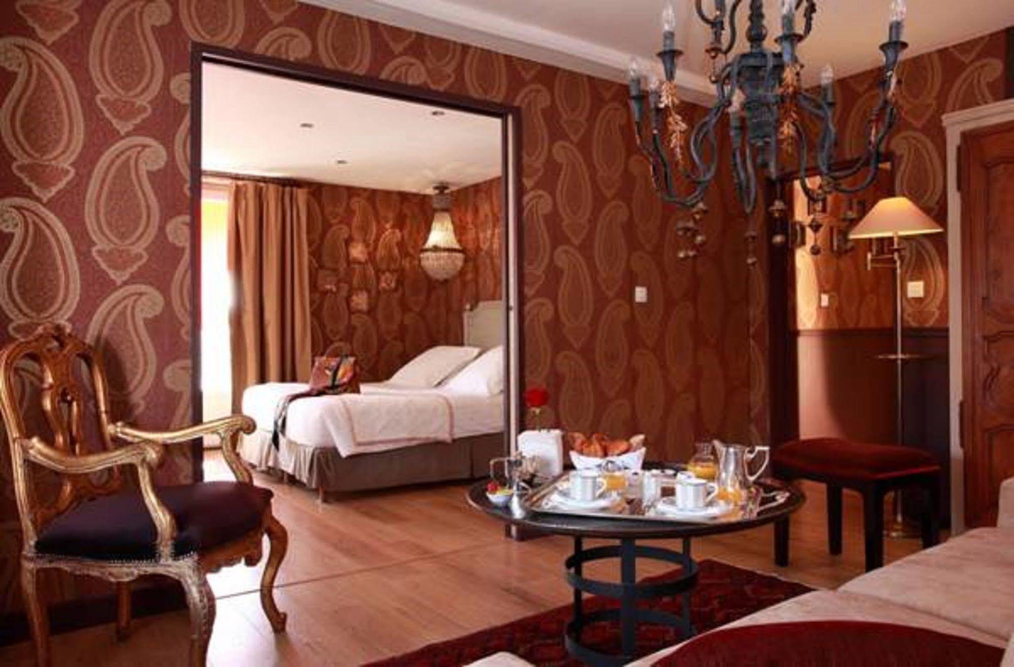 Отель Auberge A La Bonne Idee Saint-Jean-aux-Bois  Экстерьер фото